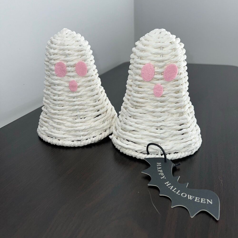 Farmhouse Wicker Ghosts - Picture 7 of 7